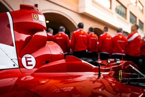 F1墨西哥城大奖赛佩雷兹主场压力与凯迪拉克首季前景分析
